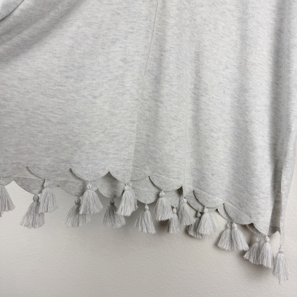 Lilly Pulitzer Martine Tassel V-Neck Sweater Ribbed Sleeves Gray Size Small - Picture 7 of 13